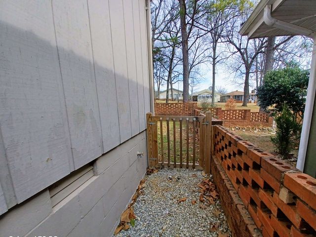 302 Royal Drive, Horseshoe Bend, AR 72512