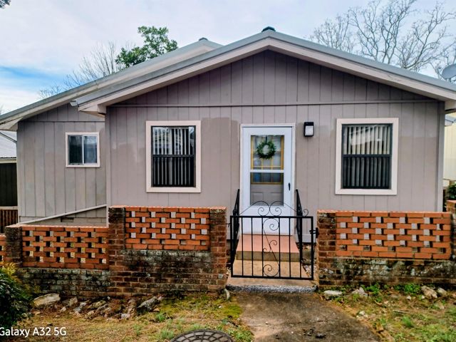 302 Royal Drive, Horseshoe Bend, AR 72512