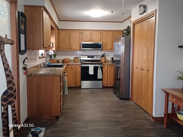 302 Royal Drive, Horseshoe Bend, AR 72512