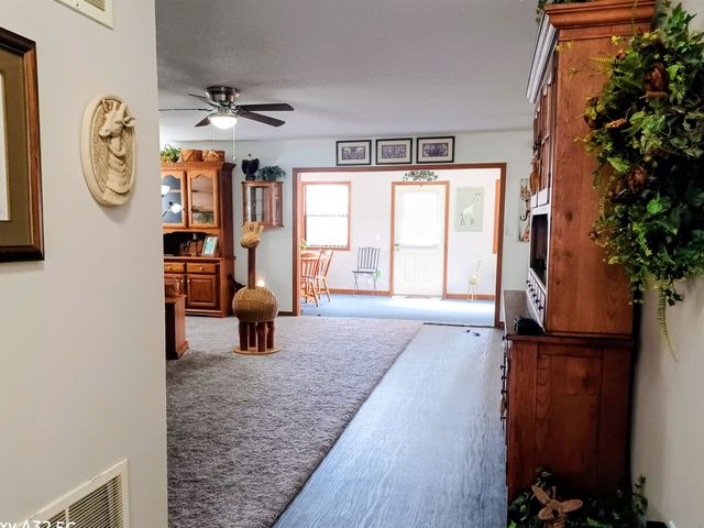 302 Royal Drive, Horseshoe Bend, AR 72512