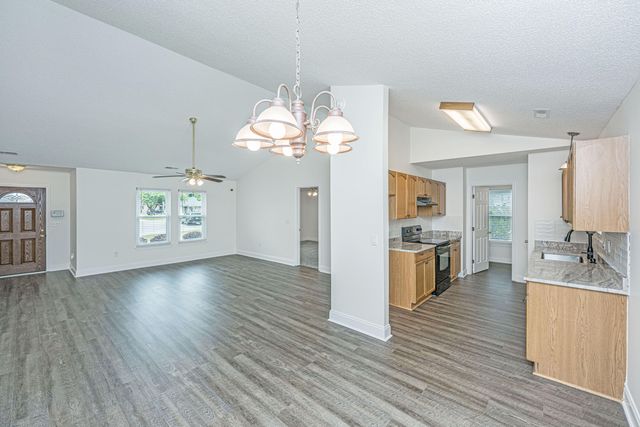 103 Felicia Court, Summerville, SC 29486