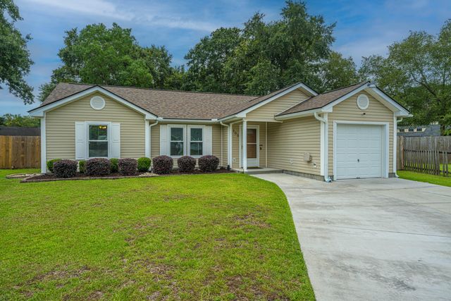 103 Felicia Court, Summerville, SC 29486