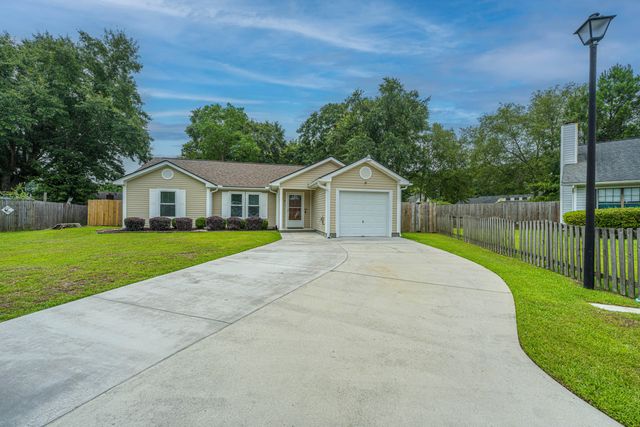 103 Felicia Court, Summerville, SC 29486