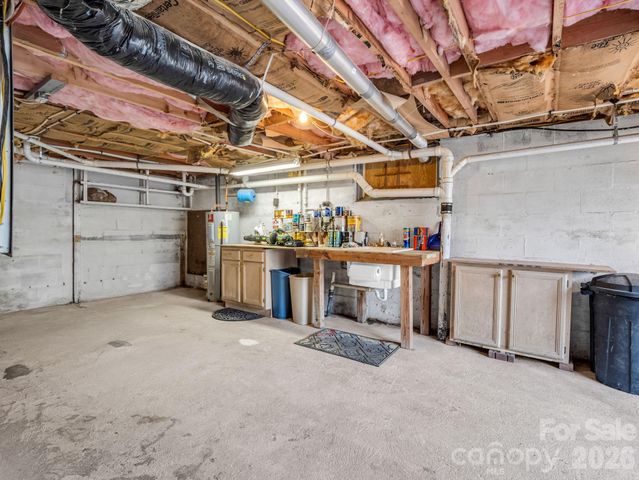 78 Wahuhu Court, Brevard, NC 28712