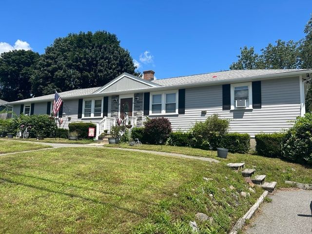 6-8 Genetti Circle 6, Bedford, MA 01730
