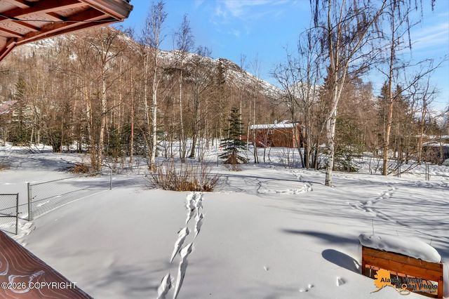 20608 Lucas Avenue, Eagle River, AK 99577