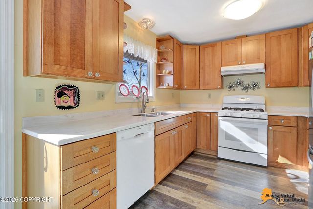 20608 Lucas Avenue, Eagle River, AK 99577