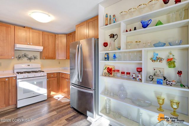 20608 Lucas Avenue, Eagle River, AK 99577