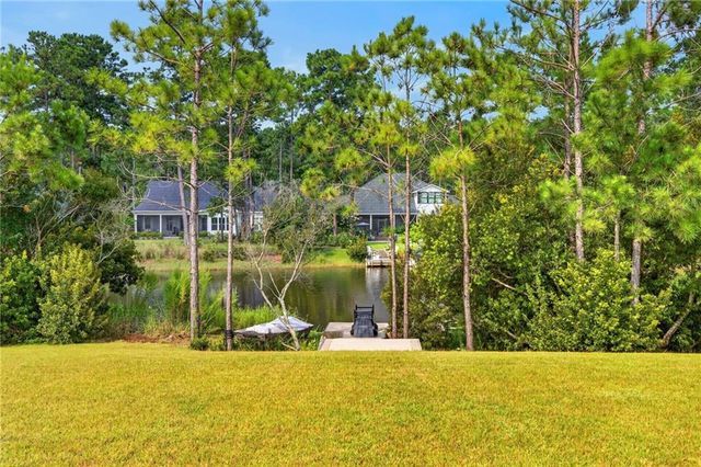 257 Heron Creek Drive, Richmond Hill, GA 31324