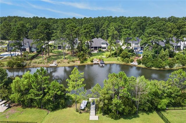 257 Heron Creek Drive, Richmond Hill, GA 31324