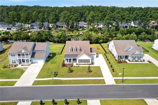 257 Heron Creek Drive, Richmond Hill, GA 31324