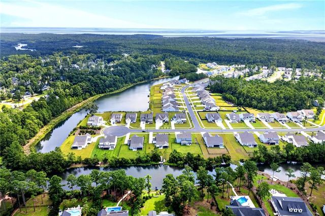257 Heron Creek Drive, Richmond Hill, GA 31324