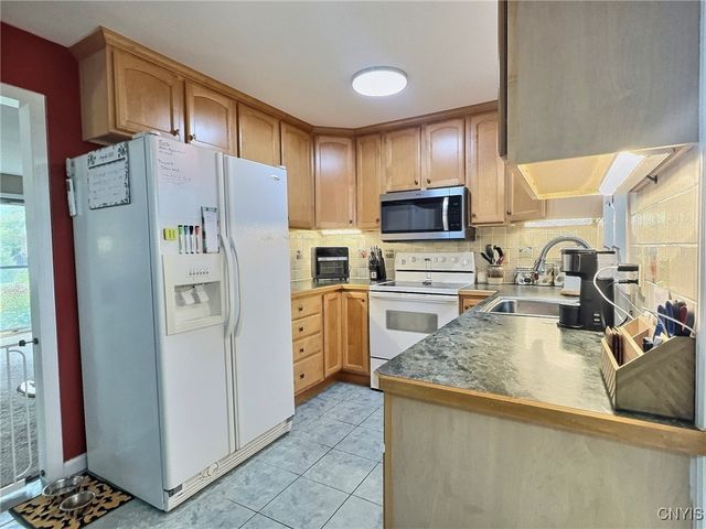 6207 Sunnyside Drive, Scott, NY 13077