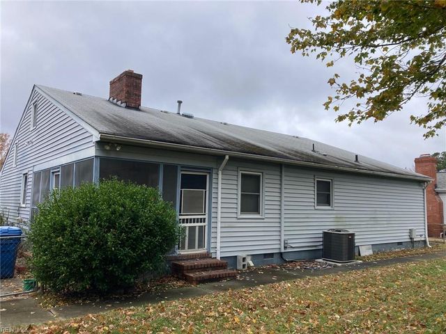 240 Driftwood RD, Virginia Beach, VA 23452