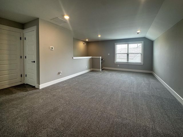 5755 HOLLOW OAK DR, Arlington, TN 38002