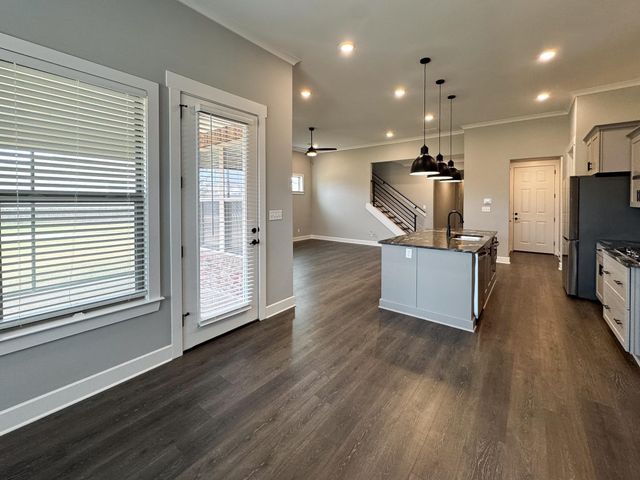 5755 HOLLOW OAK DR, Arlington, TN 38002