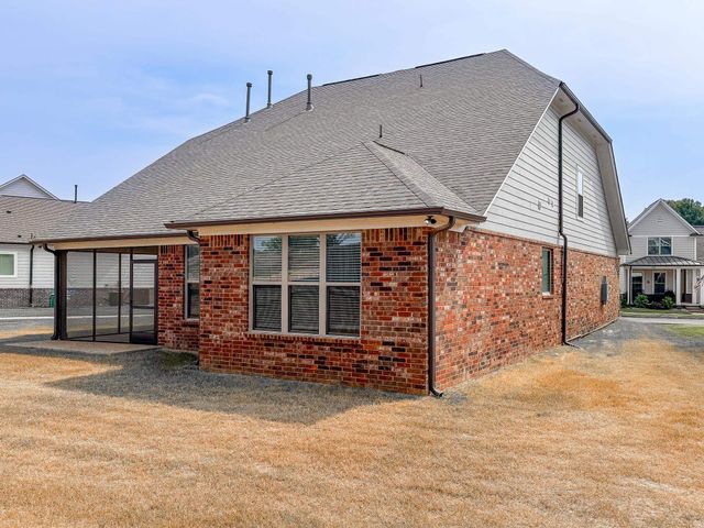 5755 HOLLOW OAK DR, Arlington, TN 38002