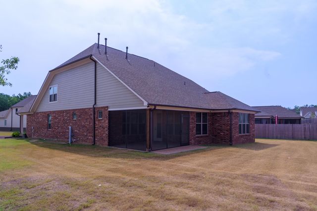 5755 HOLLOW OAK DR, Arlington, TN 38002