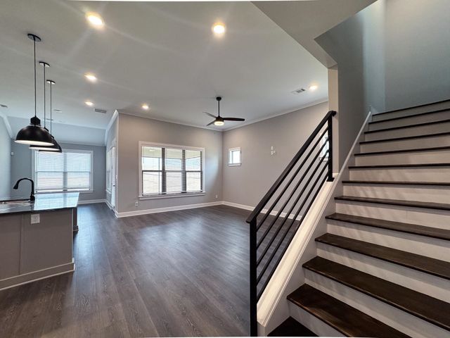 5755 HOLLOW OAK DR, Arlington, TN 38002