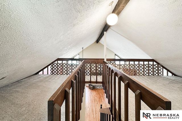 2203 Beaver Lake Boulevard, Plattsmouth, NE 68048