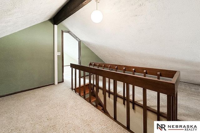 2203 Beaver Lake Boulevard, Plattsmouth, NE 68048