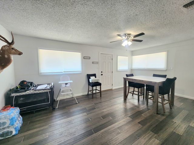 201 Pearl St, Kerrville, TX 78028