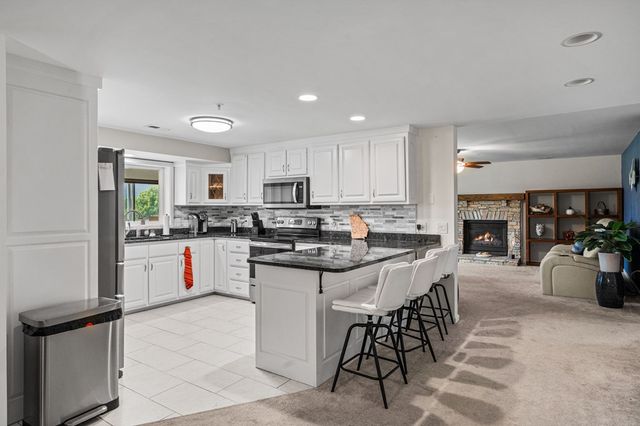 3221 Holland Court, Young Harris, GA 30582
