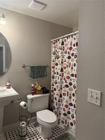 2071 DIXIE BELLE DRIVE 2071M, Orlando, FL 32812