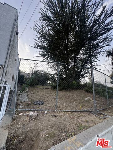 731 S Boyle Avenue, Los Angeles, CA 90023