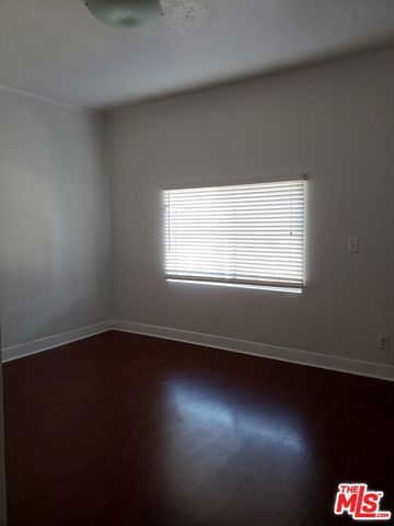 731 S Boyle Avenue, Los Angeles, CA 90023