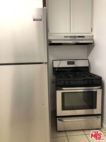 731 S Boyle Avenue, Los Angeles, CA 90023