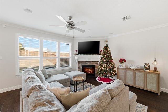 385 Busher Drive, Lewisville, TX 75067