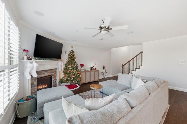 385 Busher Drive, Lewisville, TX 75067