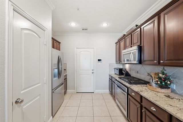 385 Busher Drive, Lewisville, TX 75067