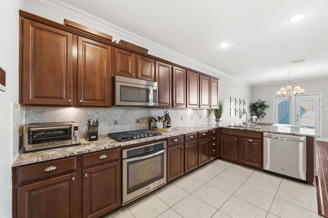 385 Busher Drive, Lewisville, TX 75067