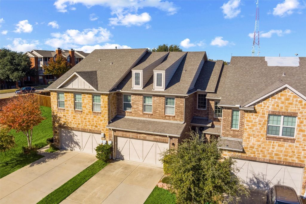 385 Busher Drive, Lewisville, TX 75067