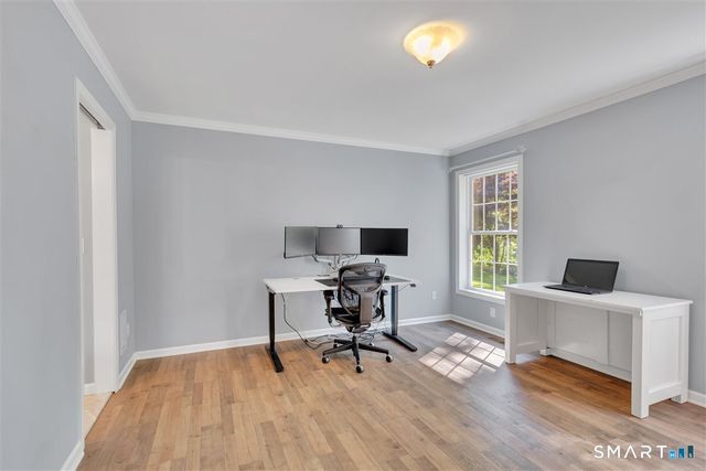 21 Church Terrace, Newington, CT 06111