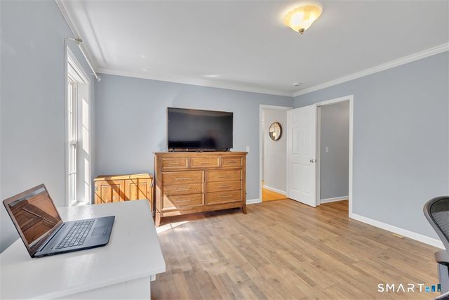 21 Church Terrace, Newington, CT 06111