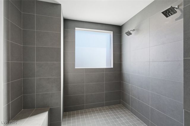 17 Promenade Isle Lane, Henderson, NV 89011