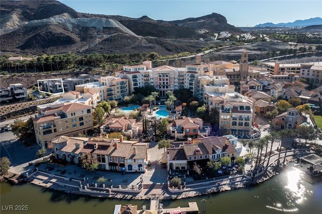 17 Promenade Isle Lane, Henderson, NV 89011