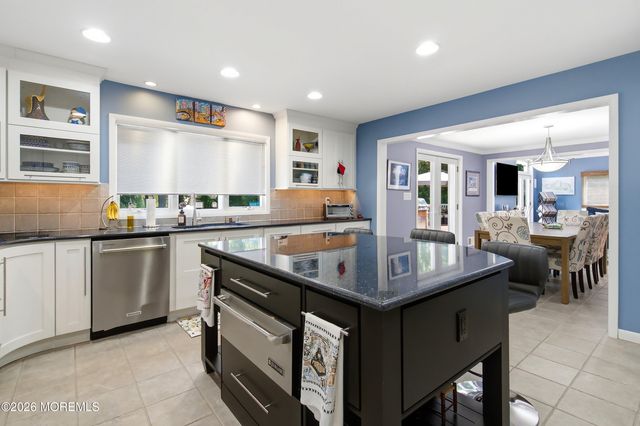 216 Yale Drive, Lincroft, NJ 07738