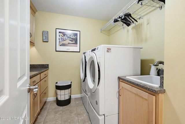216 Yale Drive, Lincroft, NJ 07738