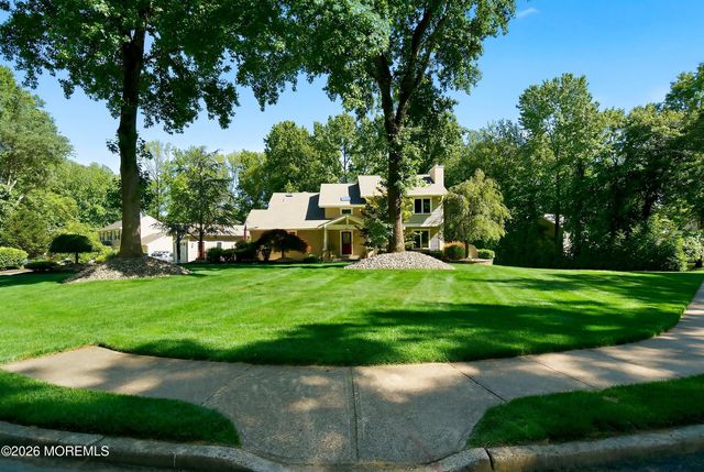 216 Yale Drive, Lincroft, NJ 07738