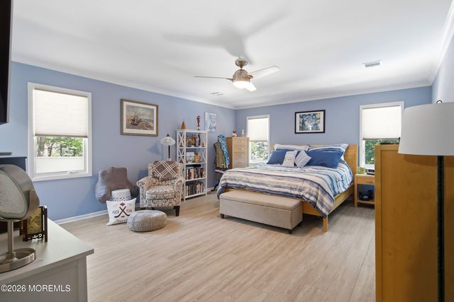 216 Yale Drive, Lincroft, NJ 07738