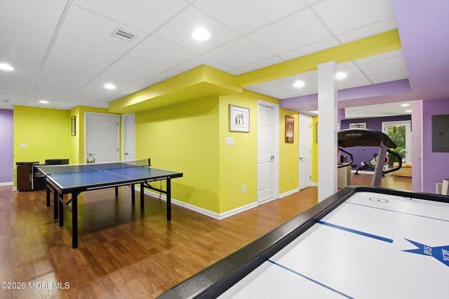 216 Yale Drive, Lincroft, NJ 07738