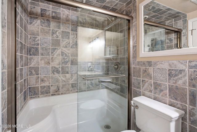 216 Yale Drive, Lincroft, NJ 07738
