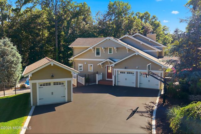 216 Yale Drive, Lincroft, NJ 07738