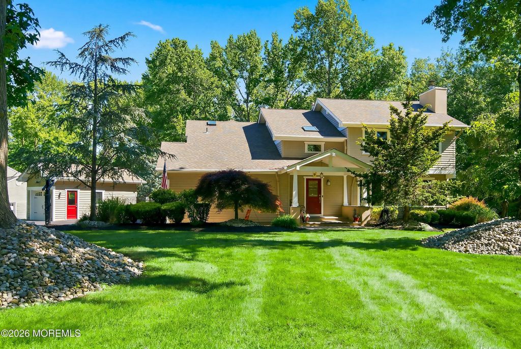 216 Yale Drive, Lincroft, NJ 07738