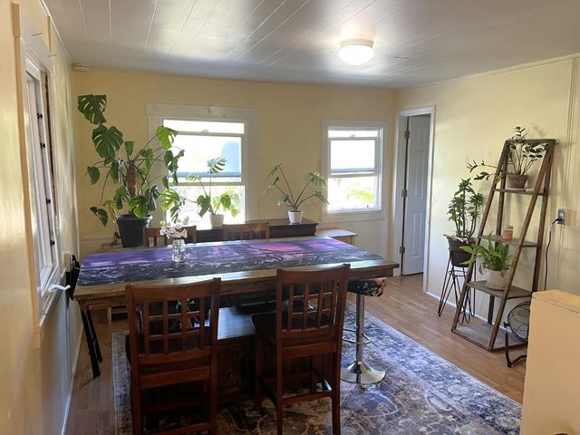 431 Capitola Avenue, Capitola, CA 95010