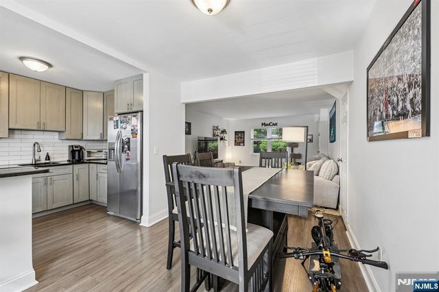 1130 Valley Road 1B, Wayne, NJ 07470